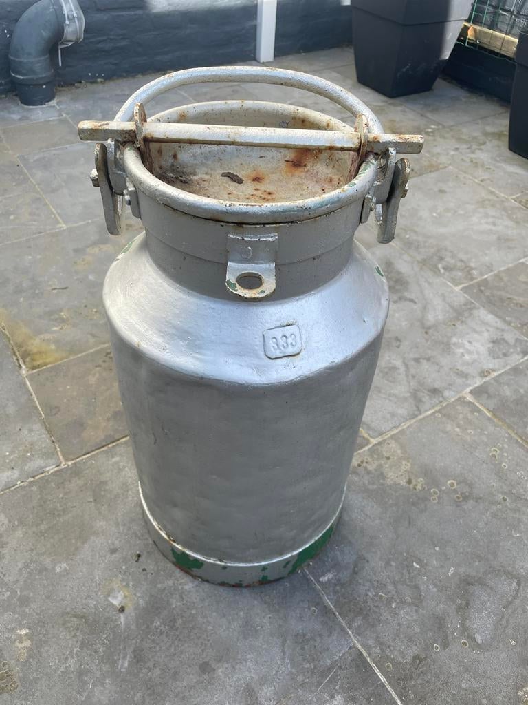 Vintage ijzeren melkbus - Decoratief en robuust, Ophalen