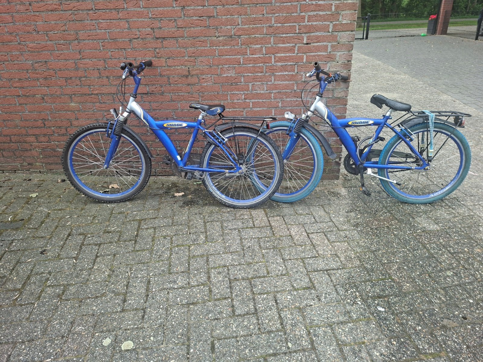 2 batavus snake fietsen 24 inch, Ophalen, Gebruikt, Staal, Batavus Snake