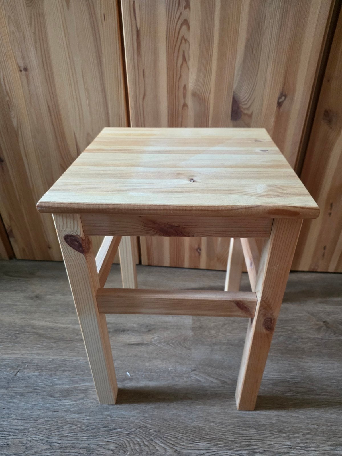 Ikea massief houten krukje - zo goed als nieuw, Ophalen, Zo goed als nieuw, Hout