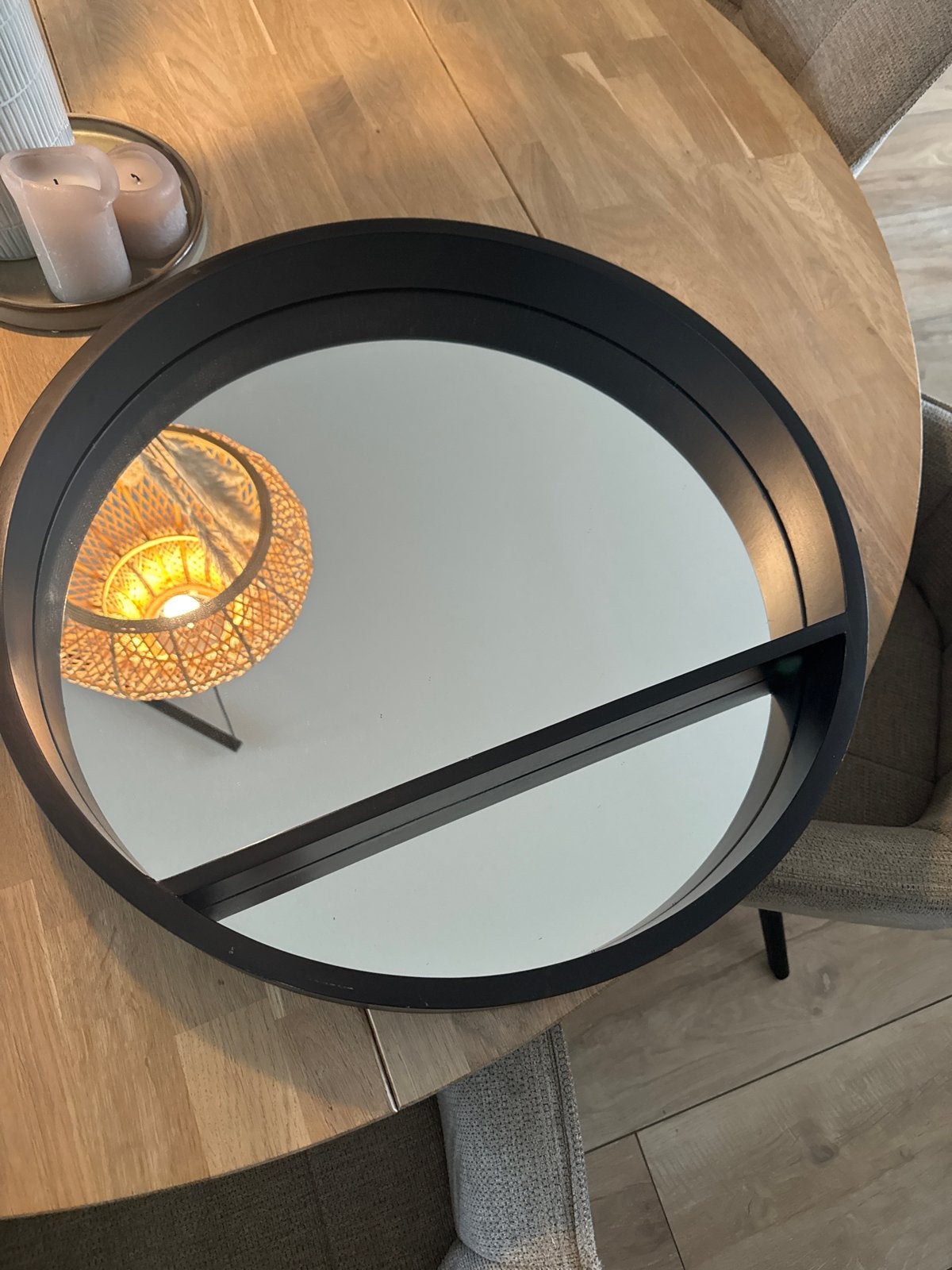 Ronde zwarte spiegel met plankje - Diameter 60cm, Ophalen, Rond, Zo goed als nieuw, Minder dan 100 cm