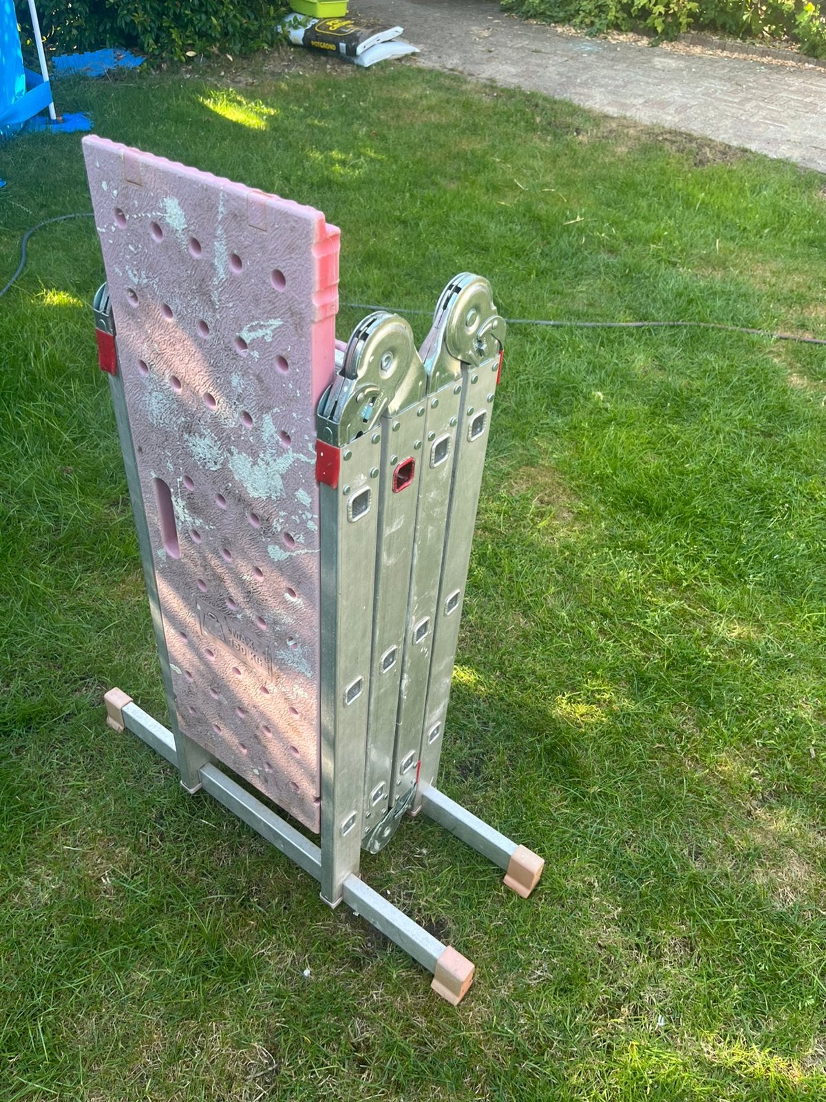 Altrex multifunctionele vouwladder / werkplatform, Ophalen, Zo goed als nieuw, 2 tot 4 meter
