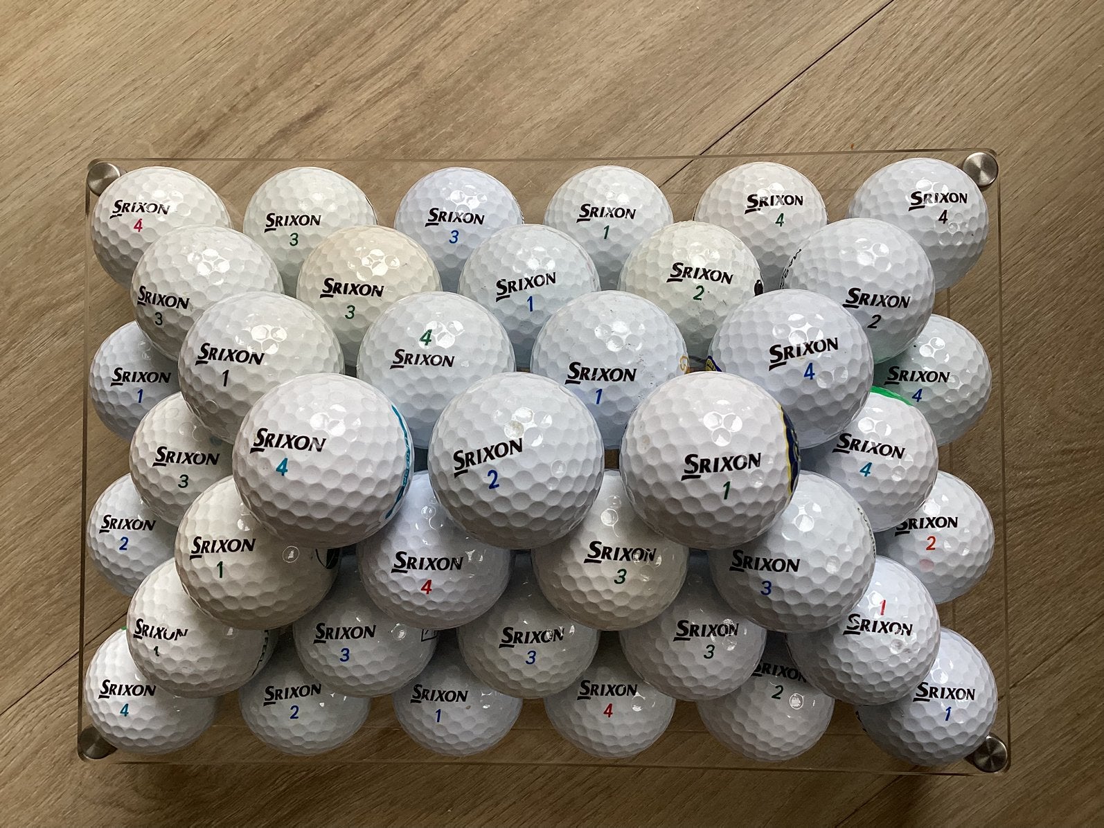 100 hele mooie Srixon golfballen, Ophalen of Verzenden, Zo goed als nieuw, Bal(len)