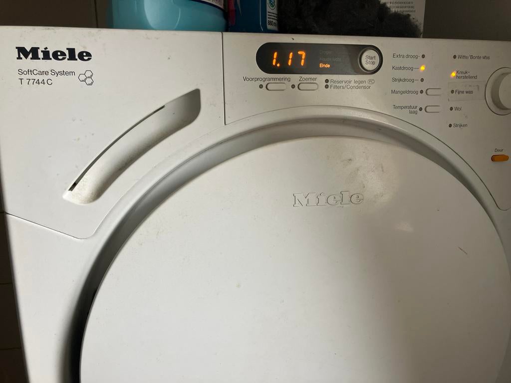 Miele T 7744 C SoftCare System Condensdroger, Witgoed en Apparatuur, Wasdrogers, Gebruikt, Condens, Voorlader, 6 tot 8 kg, 85 tot 90 cm