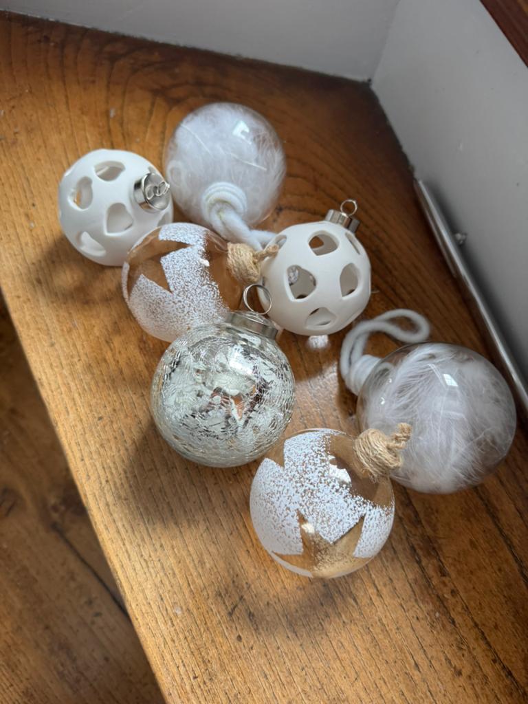 Set van 7 decoratiehangers wit, Diversen, Ophalen of Verzenden, Zo goed als nieuw