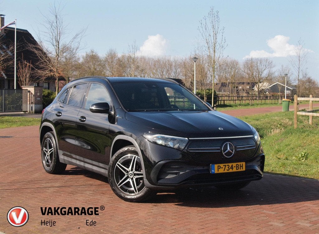 Mercedes-Benz EQA 250 Business Solution AMG 67 kWh | SOH 99%, Auto's, Mercedes-Benz, Gebruikt, 190 pk, Zwart, 90 €/maand