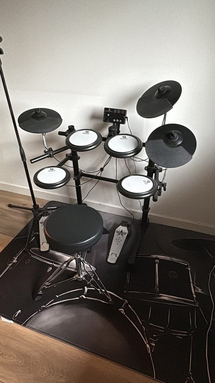Elektrisch drumstel, Ophalen, Zo goed als nieuw, Overige merken, Elektronisch