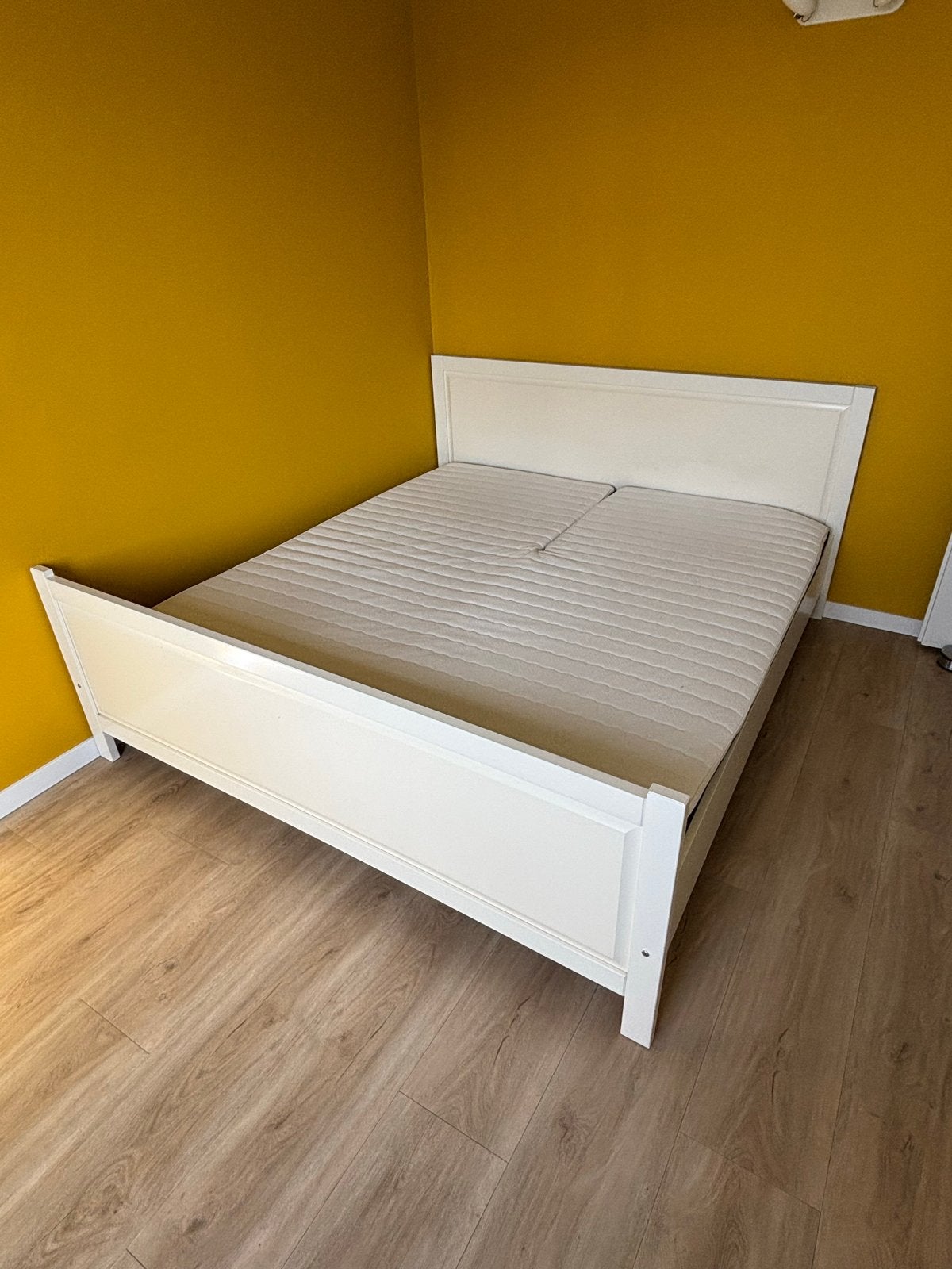 IKEA tweepersoonsbed boxsping matras, Ophalen, Gebruikt, Wit, Tweepersoons