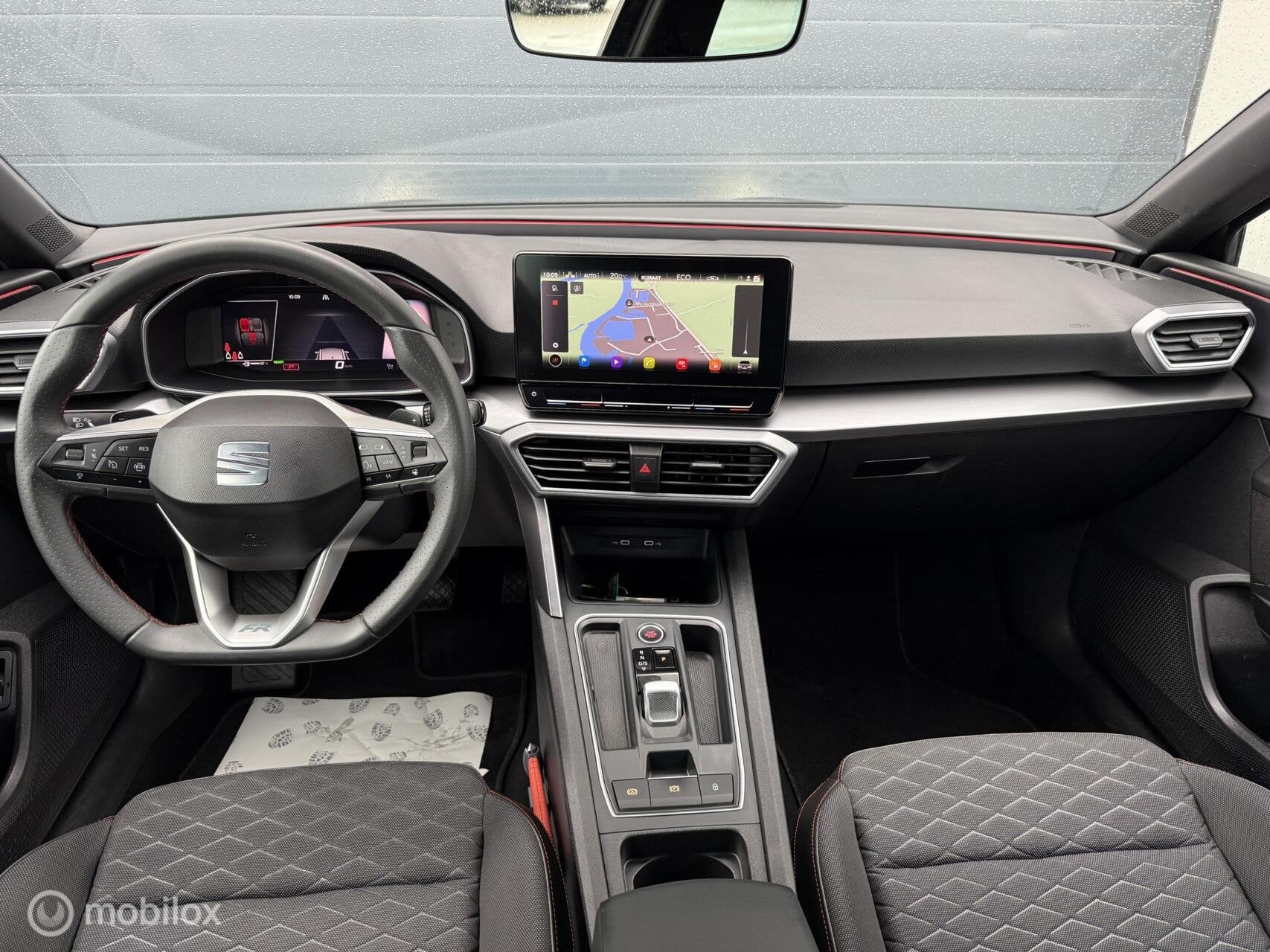 Seat Leon Sportstourer 1.4 TSI eHybrid PHEV FR Business Inte, Auto's, Dealer onderhouden, Gebruikt, Euro 6, 4 cilinders