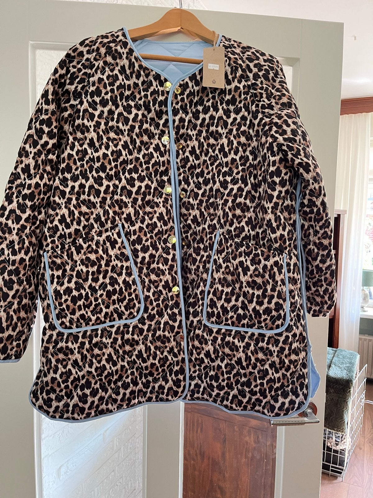 Rose Style Omkeerbare Gewatteerde Jas Panterprint/Blauw, Ophalen of Verzenden, Nieuw, Maat 42/44 (L), Meerkleurig