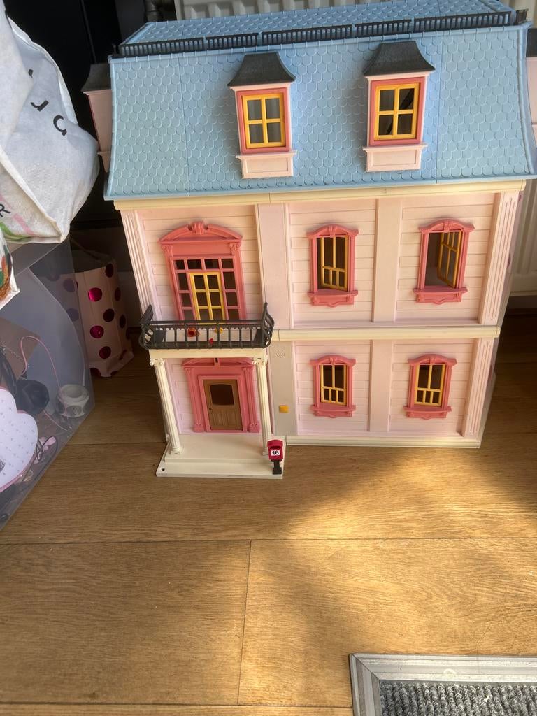 Groot Roze playmobil herenhuis incl. Meubels, Ophalen, Zo goed als nieuw, Poppenhuis