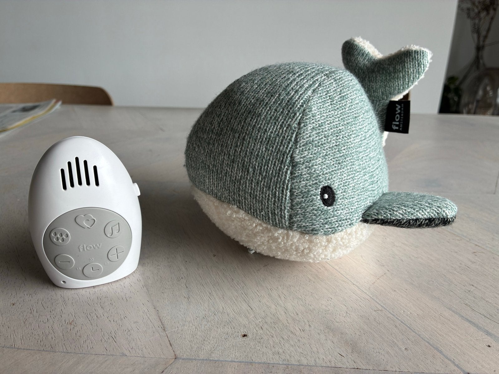 Flow Amsterdam baby walvis hartslag natuur geluid Knuffel, Ophalen of Verzenden, Zo goed als nieuw, Overige typen, Met geluid