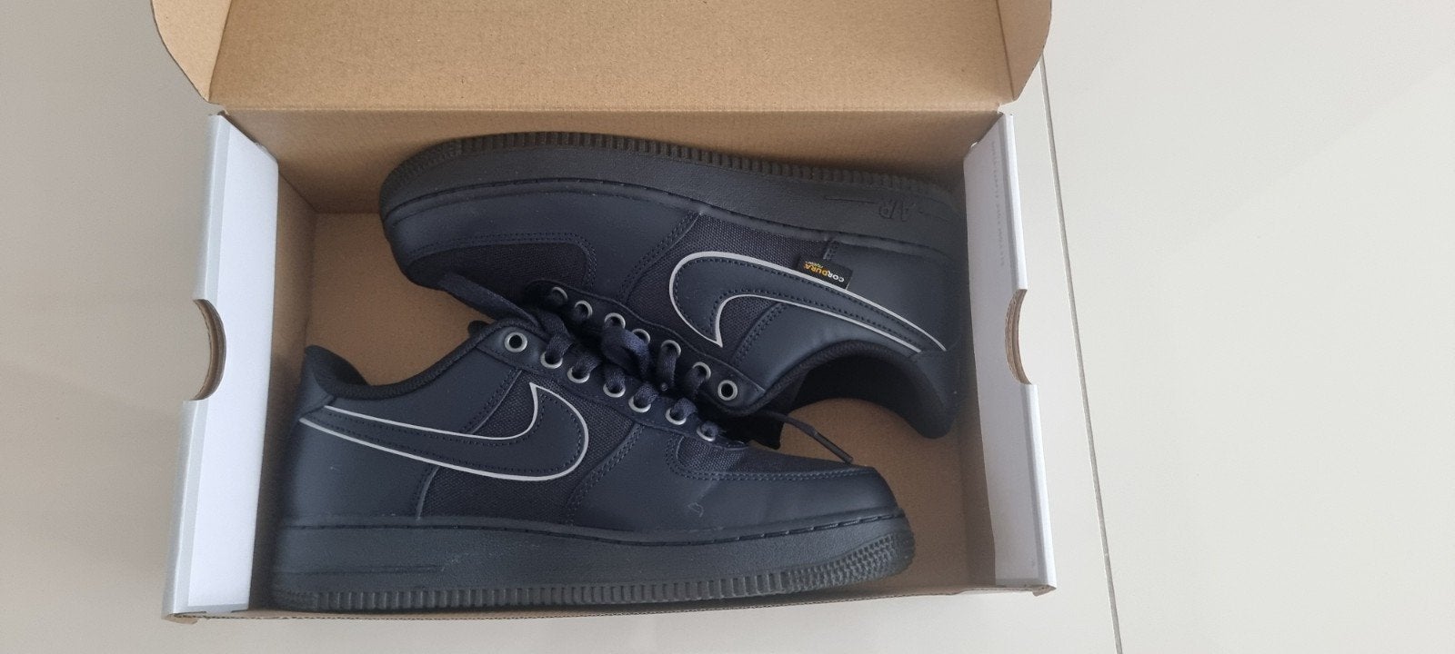 Nike Air Force 1 Cordura - Nieuw in doos, Kleding | Heren, Schoenen, Ophalen of Verzenden, Nieuw, Zwart