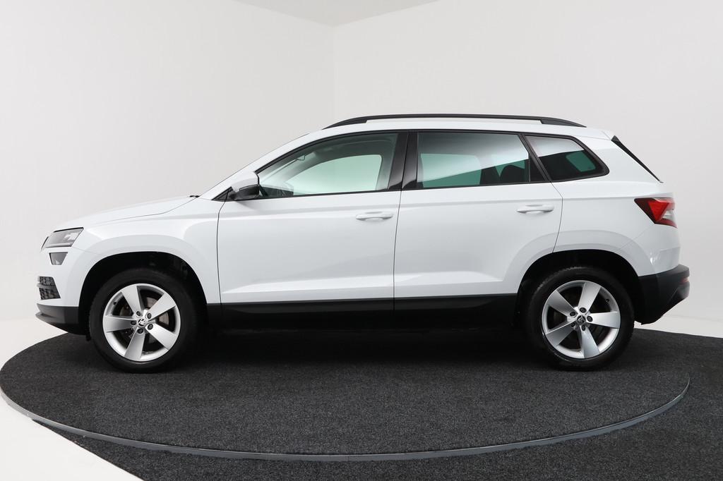 Skoda Karoq 1.5 TSI ACT Style (TREKHAAK, CAMERA, NAVIGATIE C, Auto's, Skoda, Voorwielaandrijving, 4 cilinders, 150 pk, Leder en Stof