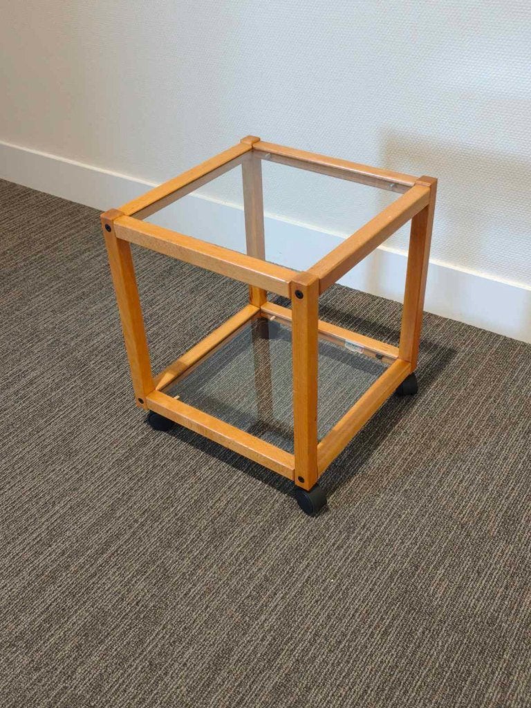 Deense vintage bijzettafel op wieltjes – Hyllinge Møbler, Ophalen, Minder dan 45 cm, Minder dan 55 cm, Gebruikt
