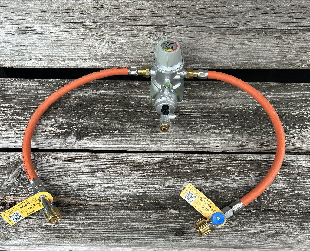 Truma Duo Control CS 30 mbar compleet set ook voor Lpg, Ophalen of Verzenden, Zo goed als nieuw