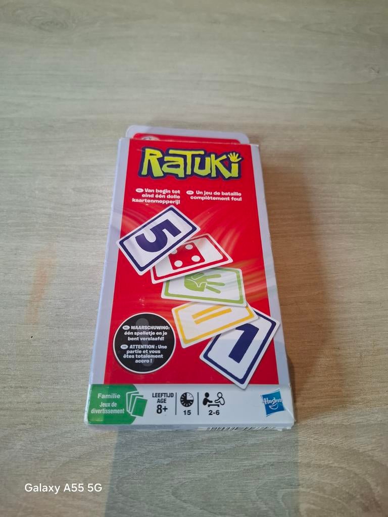 Ratuki Kaartspel - Snel en Verslavend Kaartspel, Ophalen of Verzenden, Zo goed als nieuw, Consumercare@hasbro.co.uk, Hasbro