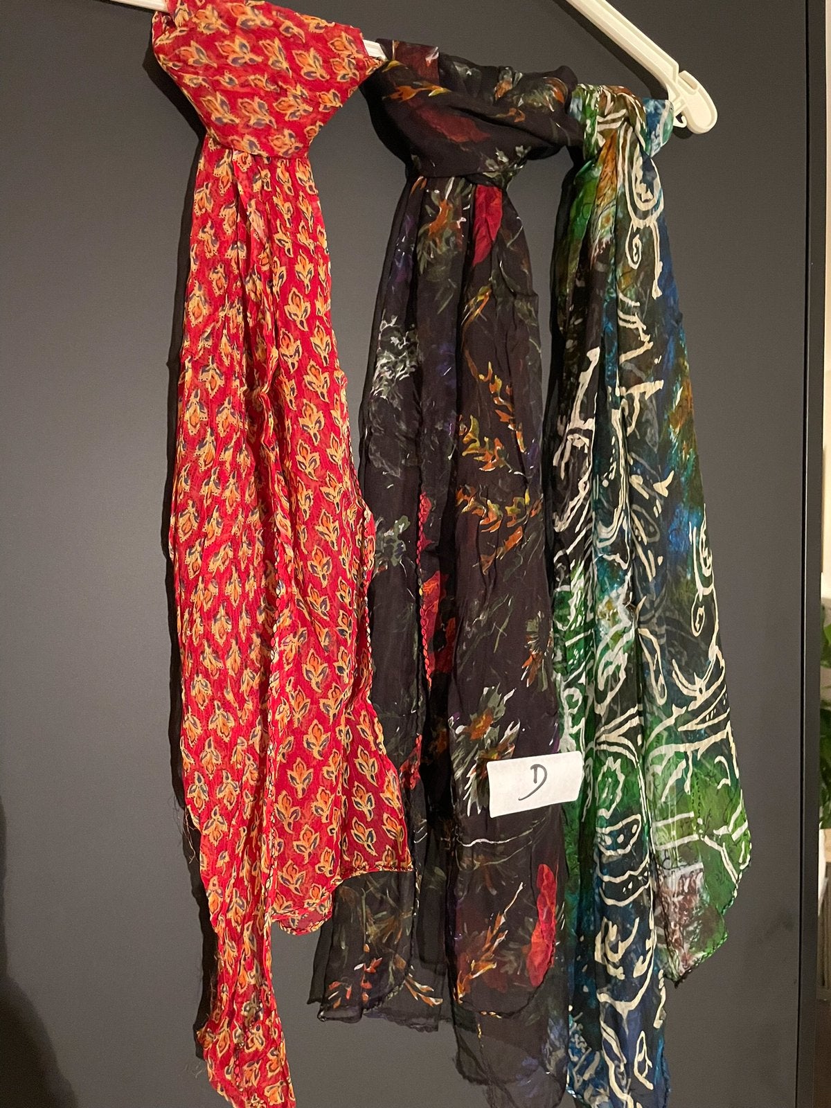 Sjaal visvose, Ophalen of Verzenden, Zo goed als nieuw, Maat 46/48 (XL) of groter, Sjaal