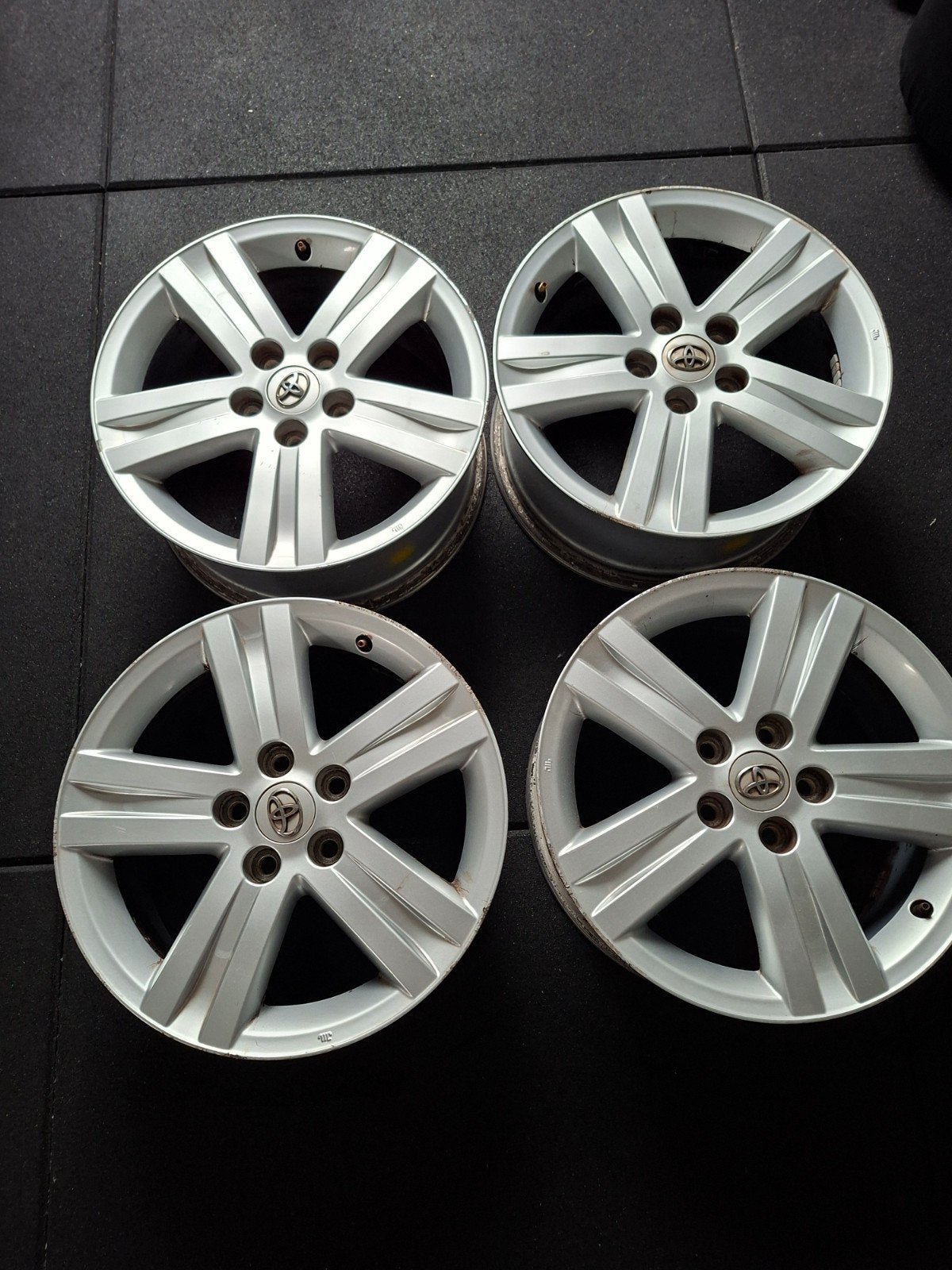 Originele Toyota 17 inch velgen, Auto diversen, Ophalen
