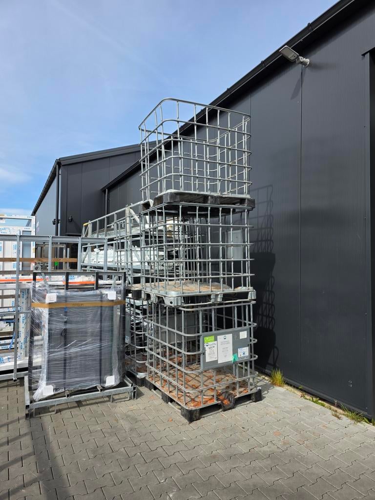 Metalen gaascontainers voor opslag en transport, Ophalen