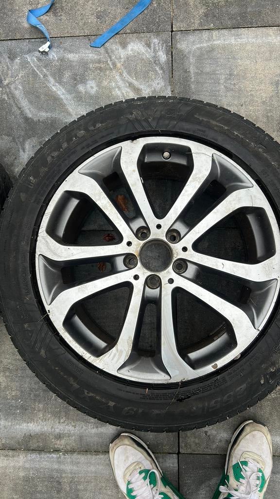 Mercedes ML 19 inch velgen met banden, Auto-onderdelen, Banden en Velgen, Velg(en), Zomerbanden, 19 inch, 255 mm, Terreinwagen