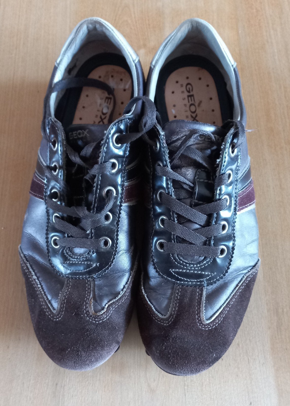 Geox donkerpaarse schoenen maat 41, Geox, Overige kleuren, Ophalen of Verzenden, Sneakers of Gympen