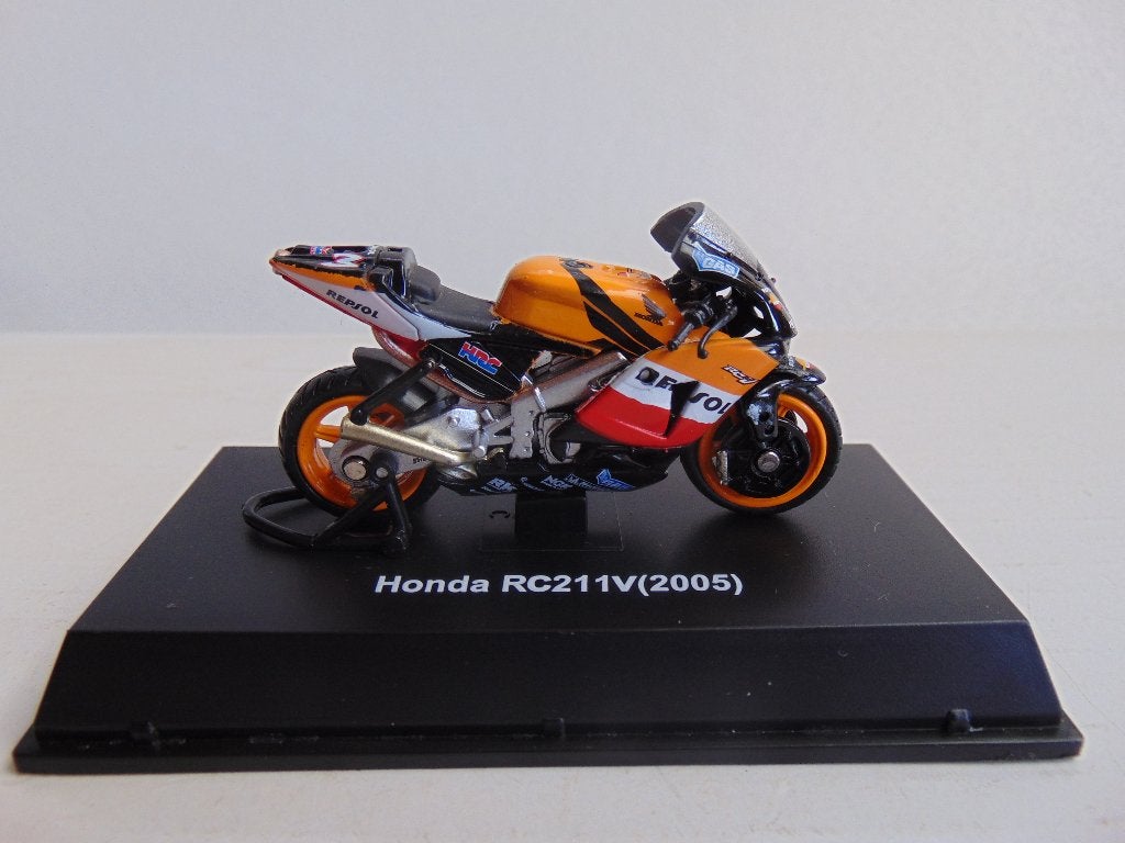 Honda RC211V (2005) Repsol Honda Team - Max Biaggi - 1/32, Hobby en Vrije tijd, Ophalen of Verzenden, Nieuw, Overige typen, Overige merken