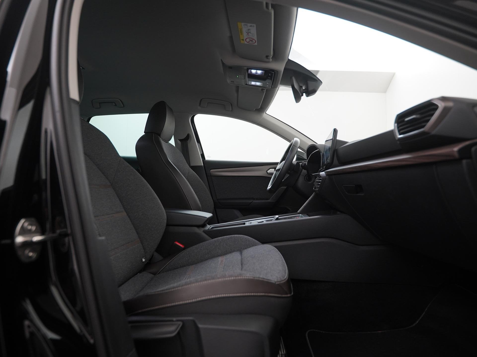 SEAT Leon Sportstourer 1.4 TSI eHybrid PHEV Xcellence | Trek, Auto's, Seat, Stof, Gebruikt, Euro 6, 4 cilinders
