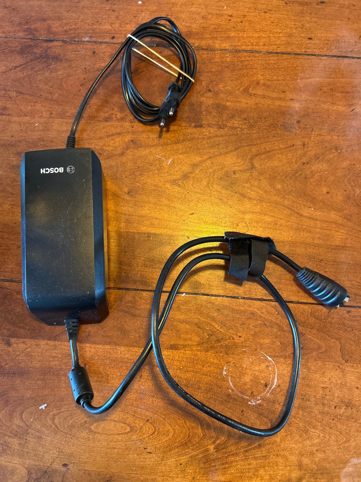 Bosch eBike Acculader 36V 4A - Standaard Lader BCS220, Ophalen, Gebruikt