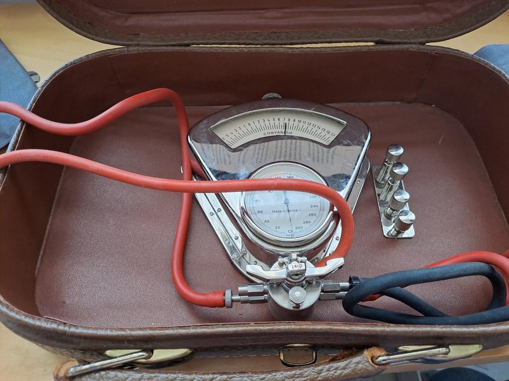 Antieke bloeddrukmeter, Ophalen of Verzenden