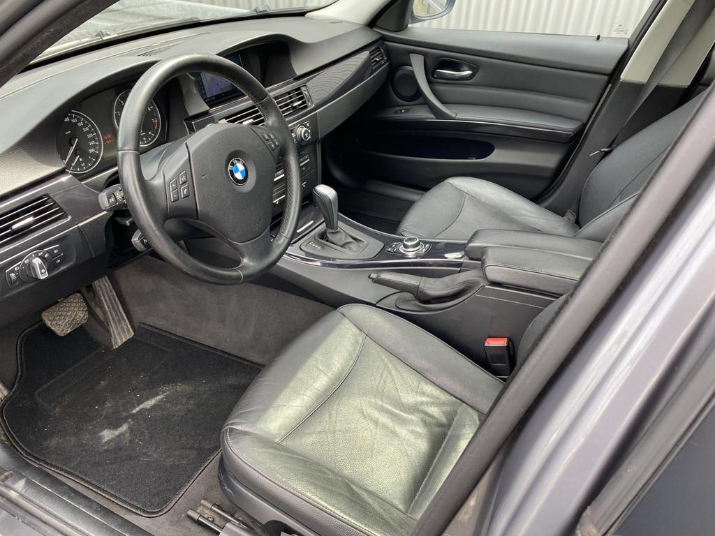 BMW 3 Serie Touring 320i AUTOMAAT, Leer, Clima, Navi, Pano,, Auto's, Automaat, Euro 5, Achterwielaandrijving, 4 cilinders