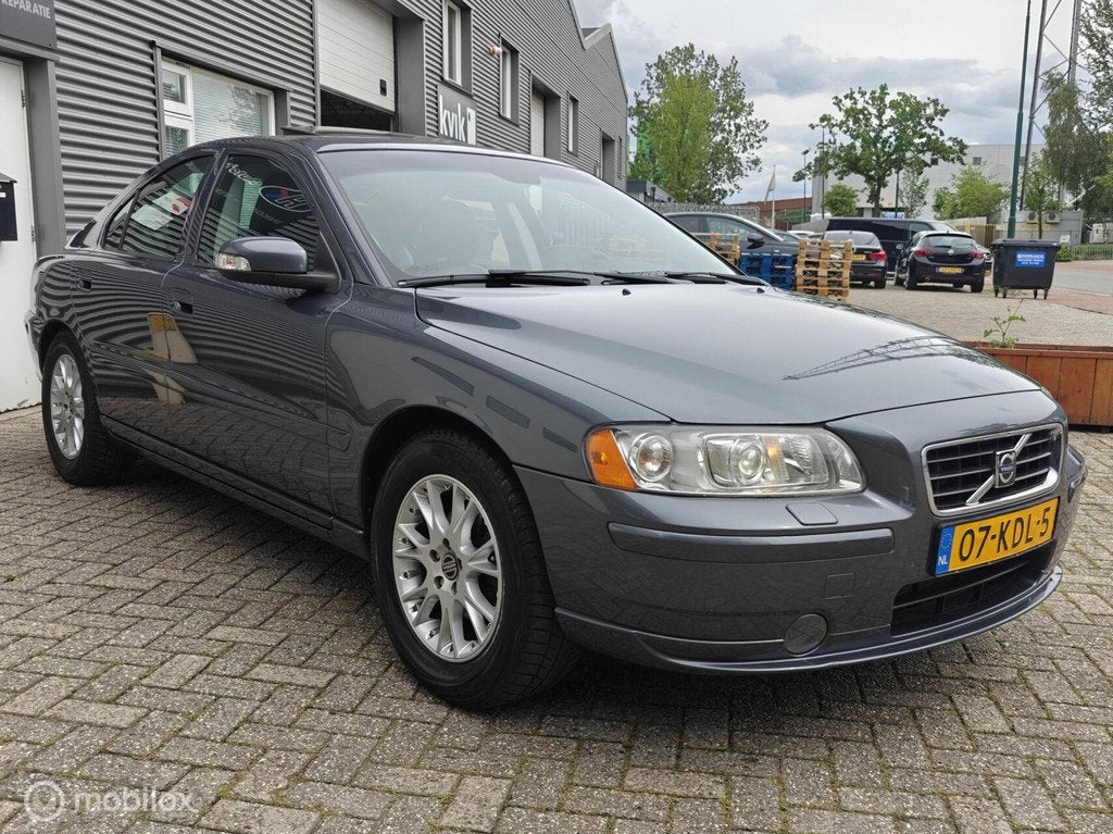 Volvo S60 2.4 5-cil. 140pk H5 Drivers Edition Volleder Trekh, Auto's, Volvo, S60, 1600 kg, 750 kg, 5 cilinders