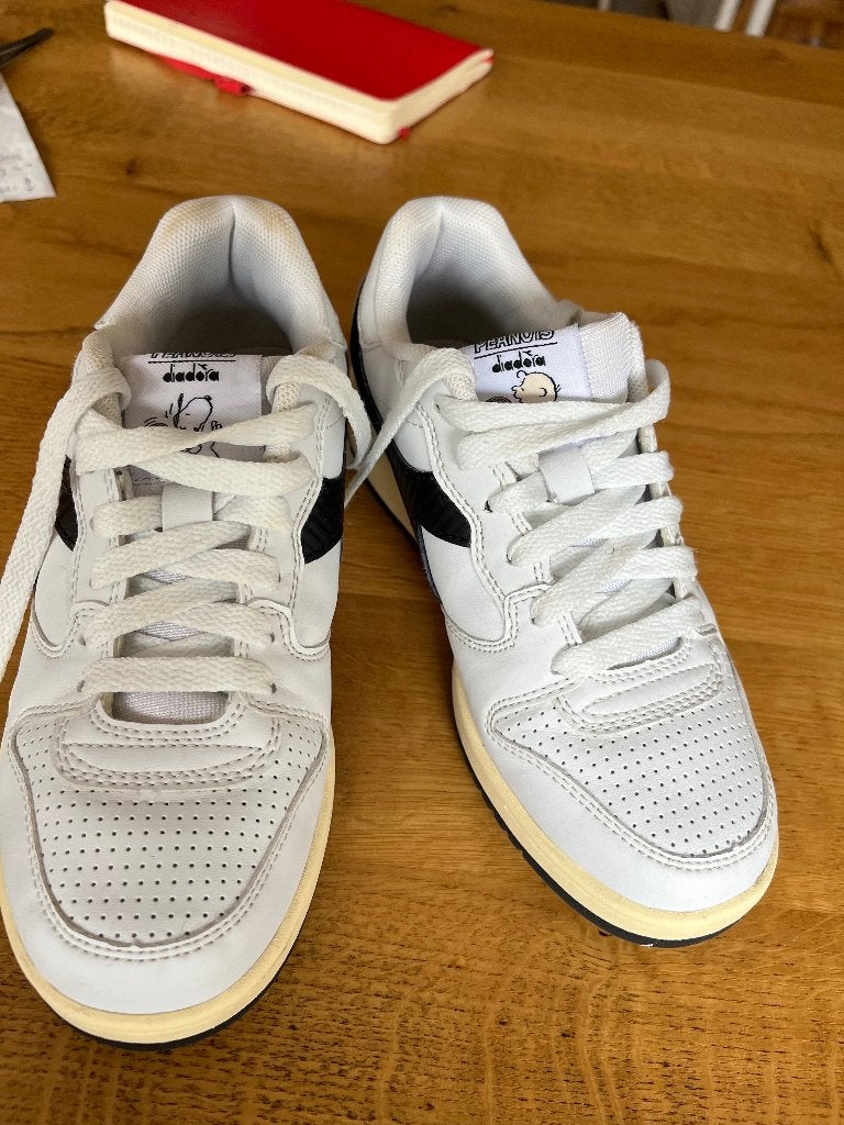 Leuke sneaker mt 35, Diadora, Schoenen, Ophalen of Verzenden, Zo goed als nieuw
