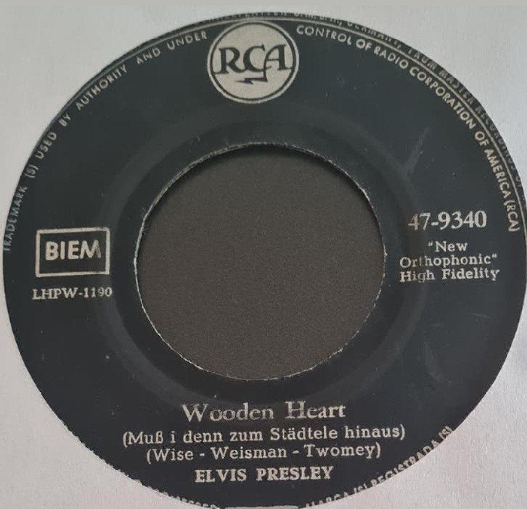 ELVIS PRESLEY  - WOODEN HEART, Ophalen of Verzenden, Gebruikt