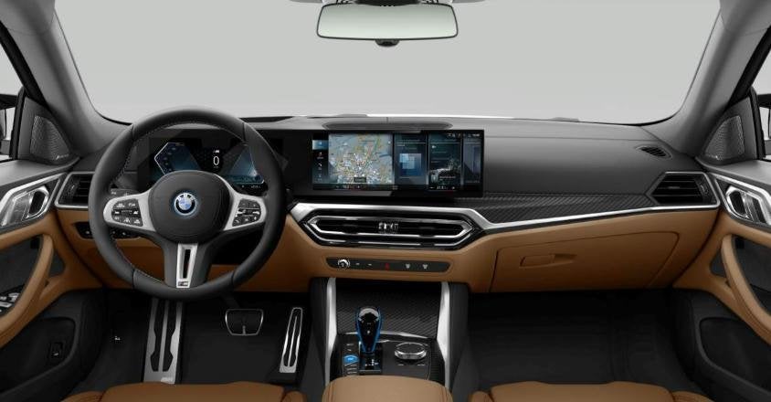 BMW i4 M50 High Executive 84 kWh M Sport Pro - Trekhaak - Pa, Auto's, BMW, 12 maanden, Leder, 2190 kg, Vierwielaandrijving
