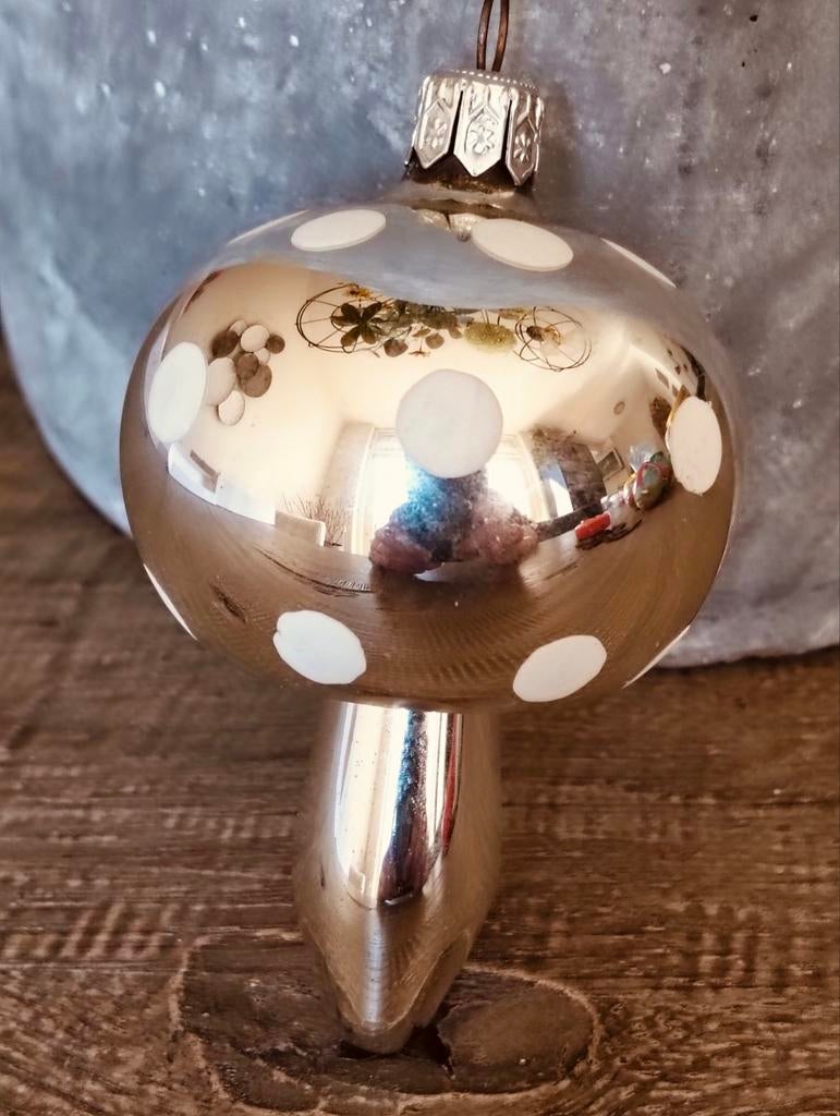 Vintage ornament kerstbal ' paddestoel, Diversen, Kerst, Ophalen of Verzenden, Zo goed als nieuw