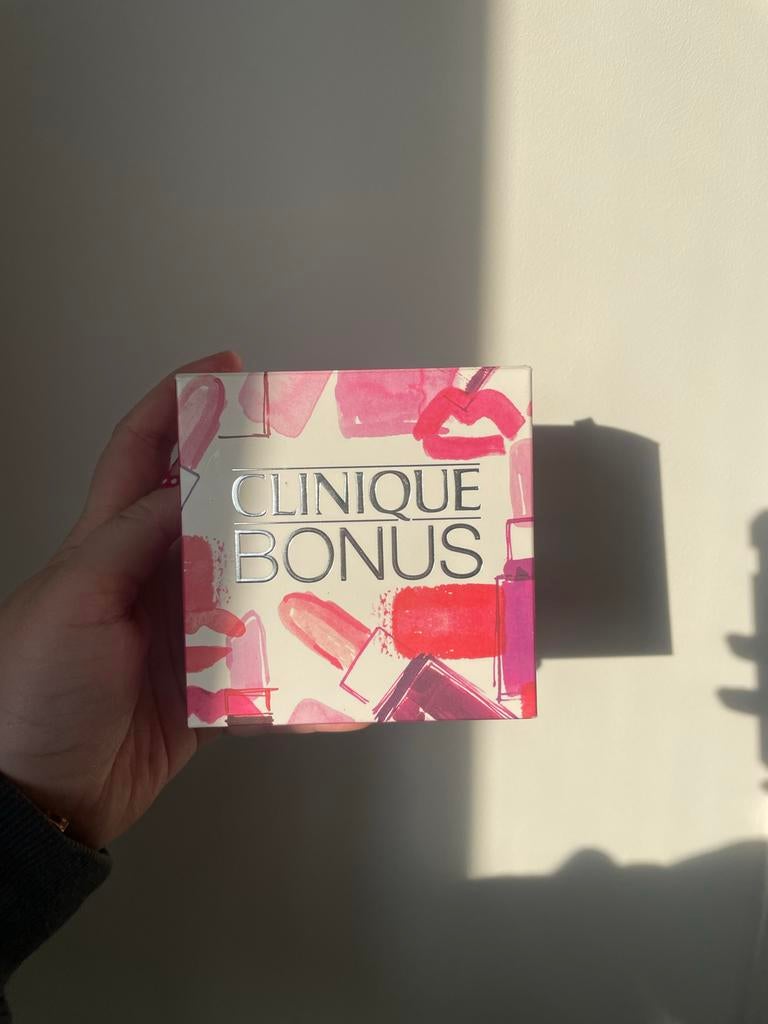 Clinique Bonus Set - Make-up en Huidverzorging, Overige kleuren, Gehele gezicht, Nieuw, Ophalen of Verzenden
