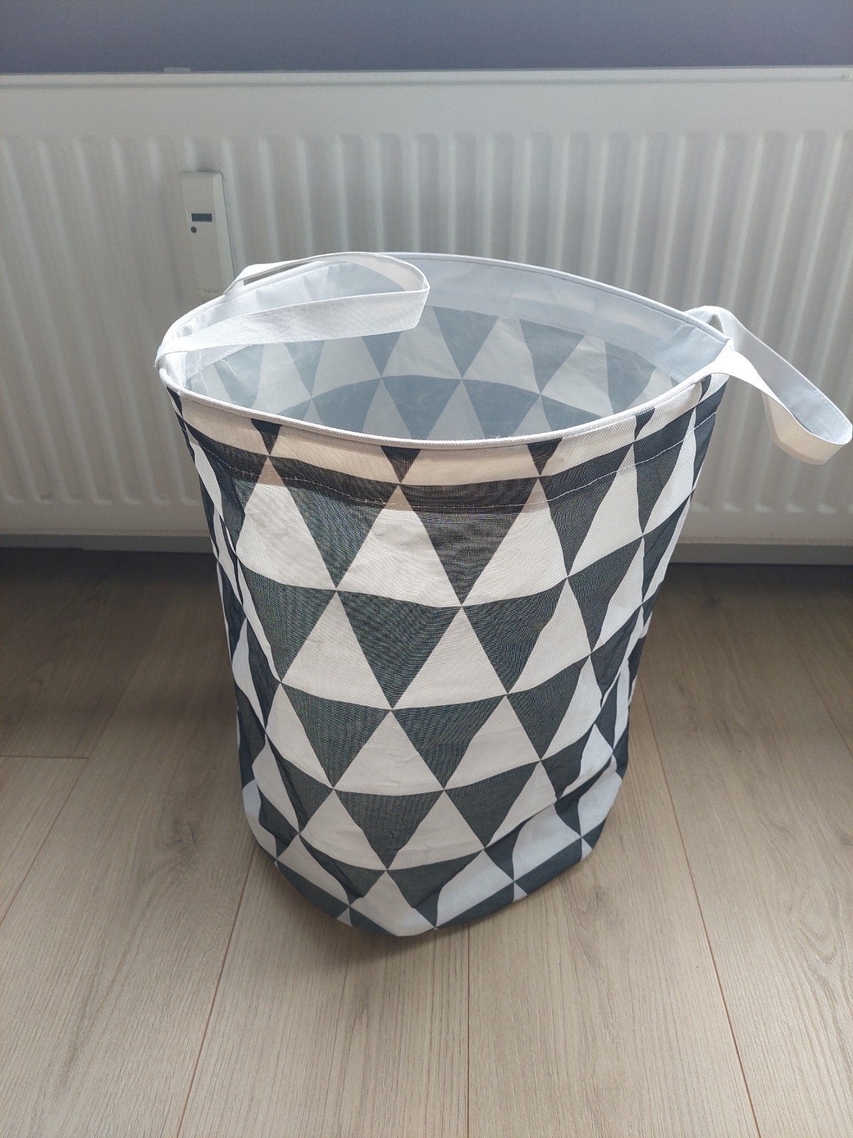 Wasmand met geometrisch patroon, Meerkleurig, Overige materialen, Ophalen of Verzenden, Zo goed als nieuw