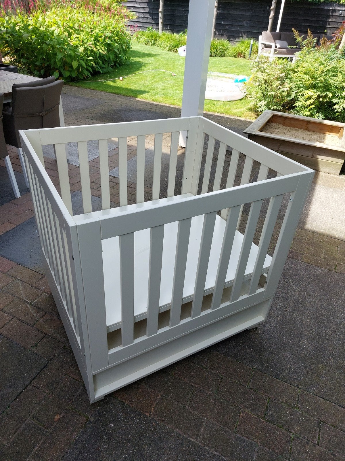 Bopita kinderbox, Ophalen, Lade