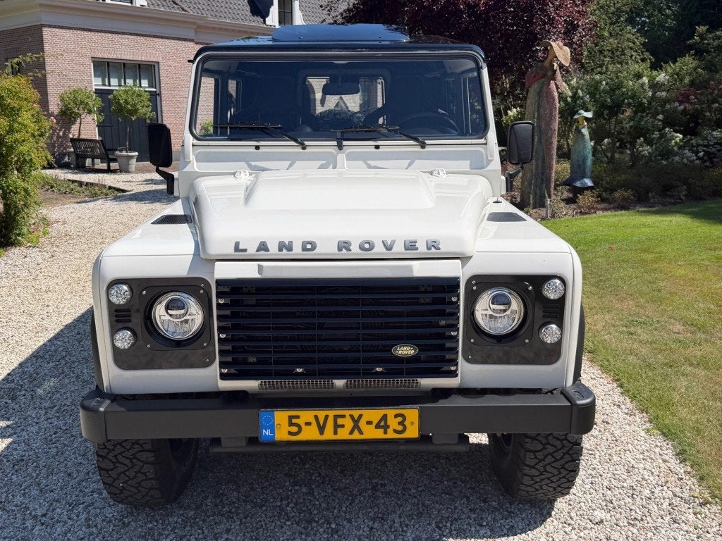 Land rover DEFENDER 2.4 Puma TD HT 110 S GRIJS KENTEKEN NL-a, Auto's, Land Rover, Elektrische ramen, Wit, Origineel Nederlands