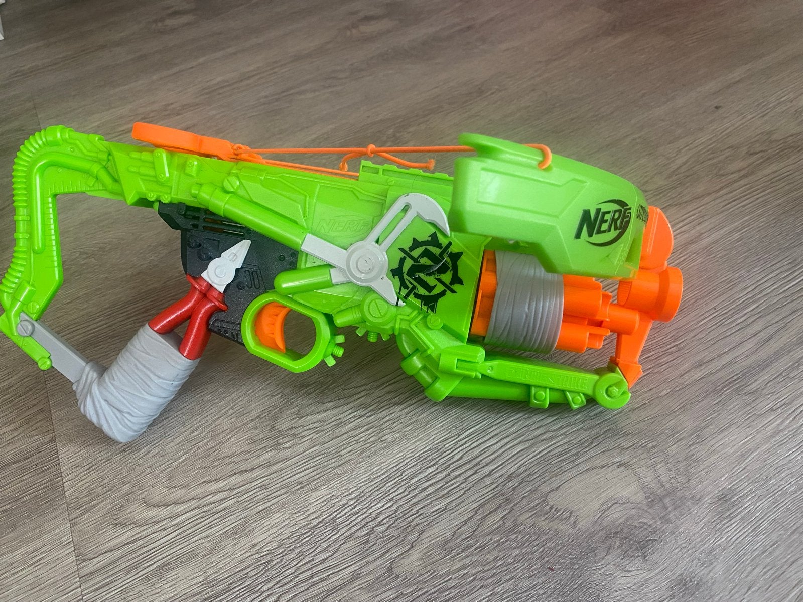 Nerf Blasters Set: Outbreaker Bow, Jolt, Triad EX-3, Elite, Ophalen, Gebruikt, Jongen of Meisje