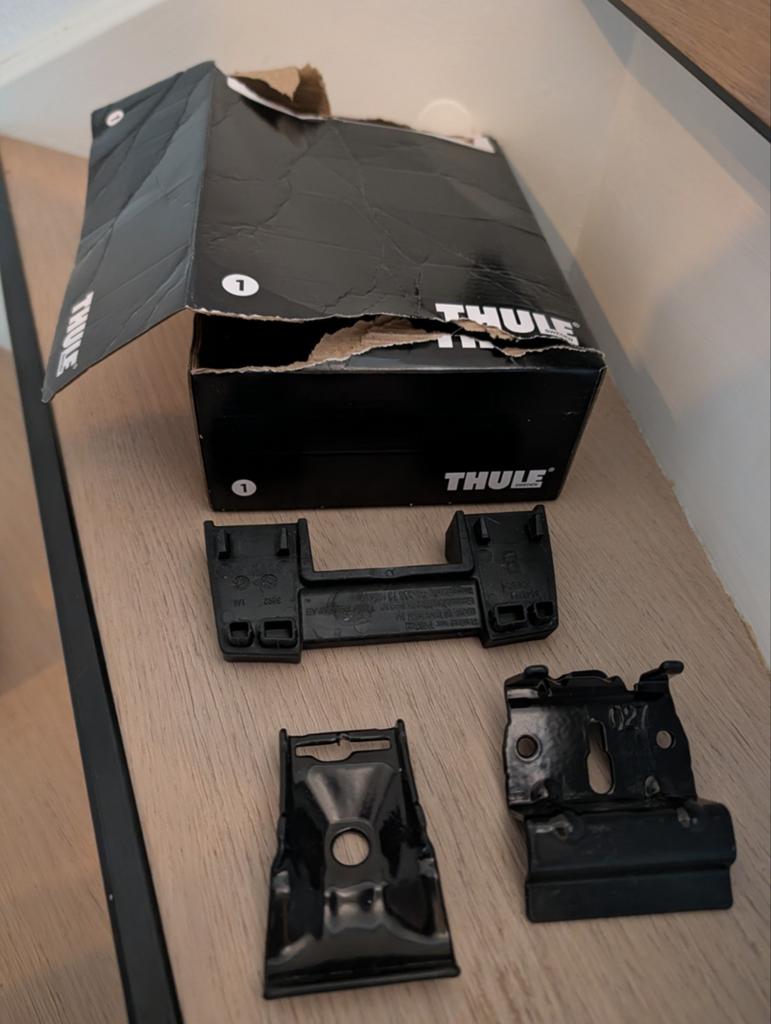 Thule Kitset 186022 Ford Focus (2011-2018) /Mondeo 2012-2014, Auto diversen, Ophalen of Verzenden, Zo goed als nieuw