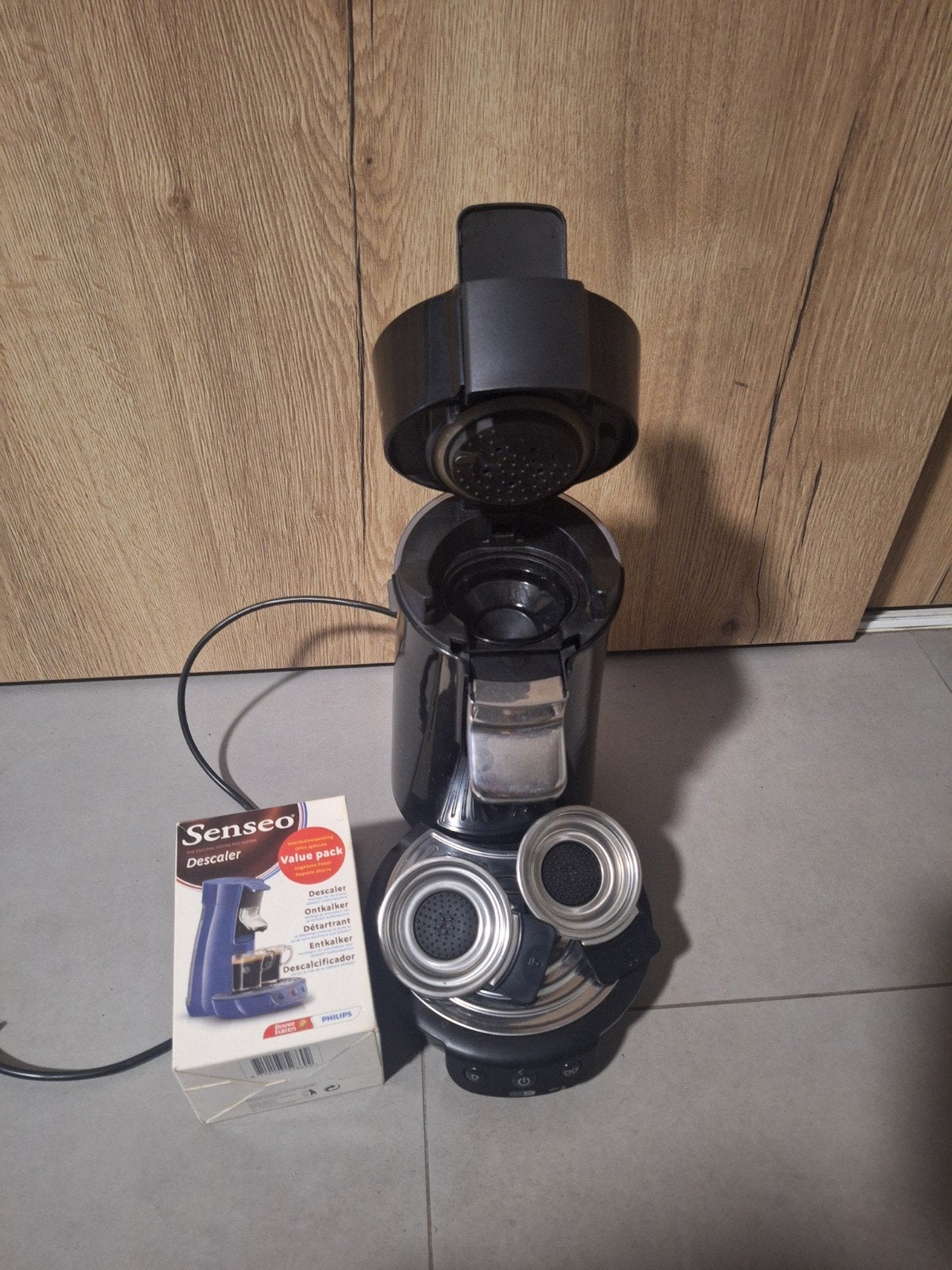 Senseo koffiezetapparaat met ontkalker, Witgoed en Apparatuur, Ophalen, Koffiepads en cups, Koffiemachine, Zo goed als nieuw