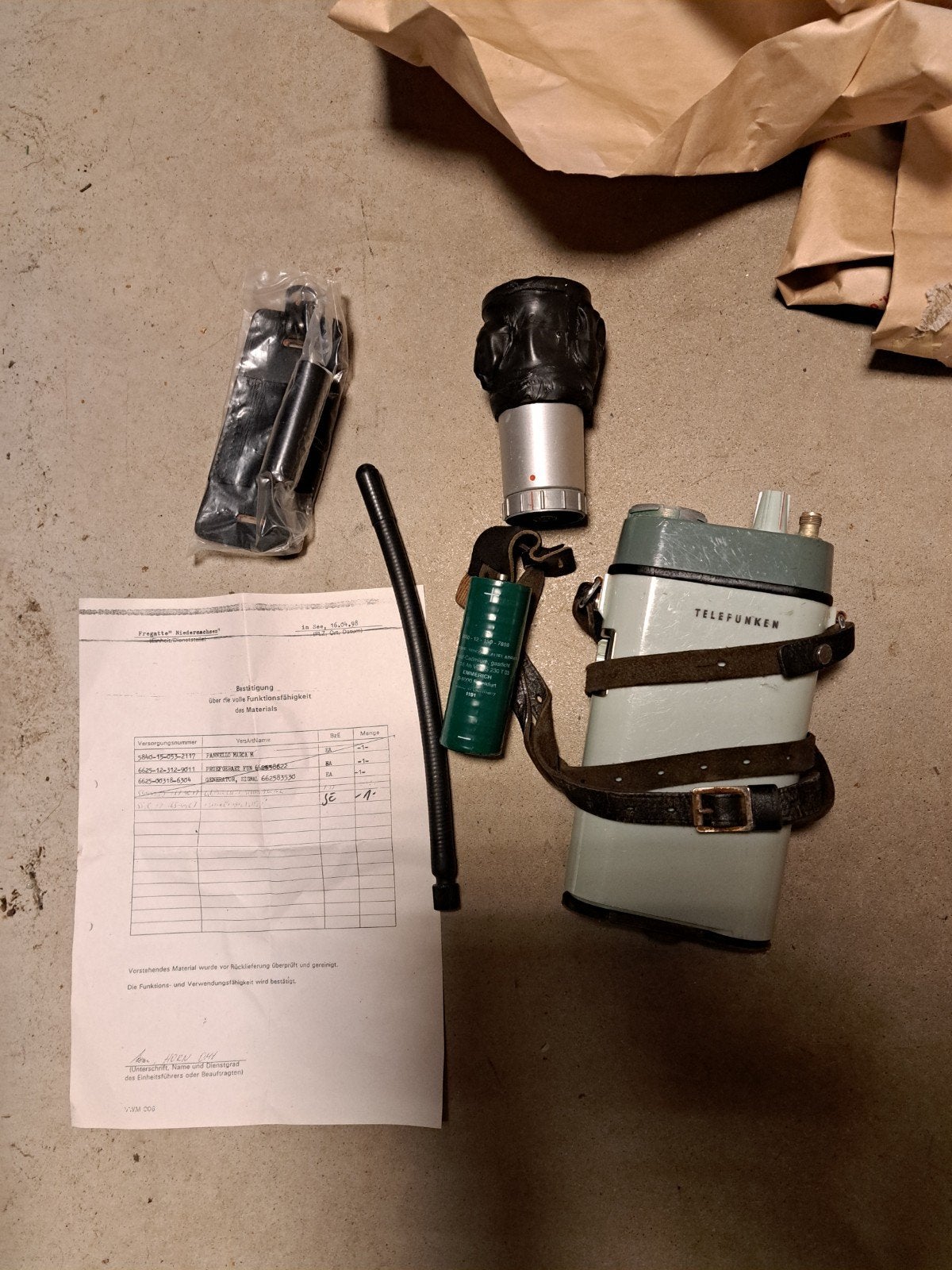 : Vintage Telefunken Teleport VI (6) Leger Portofoon Set - J, Ophalen, Duitsland, X, Landmacht