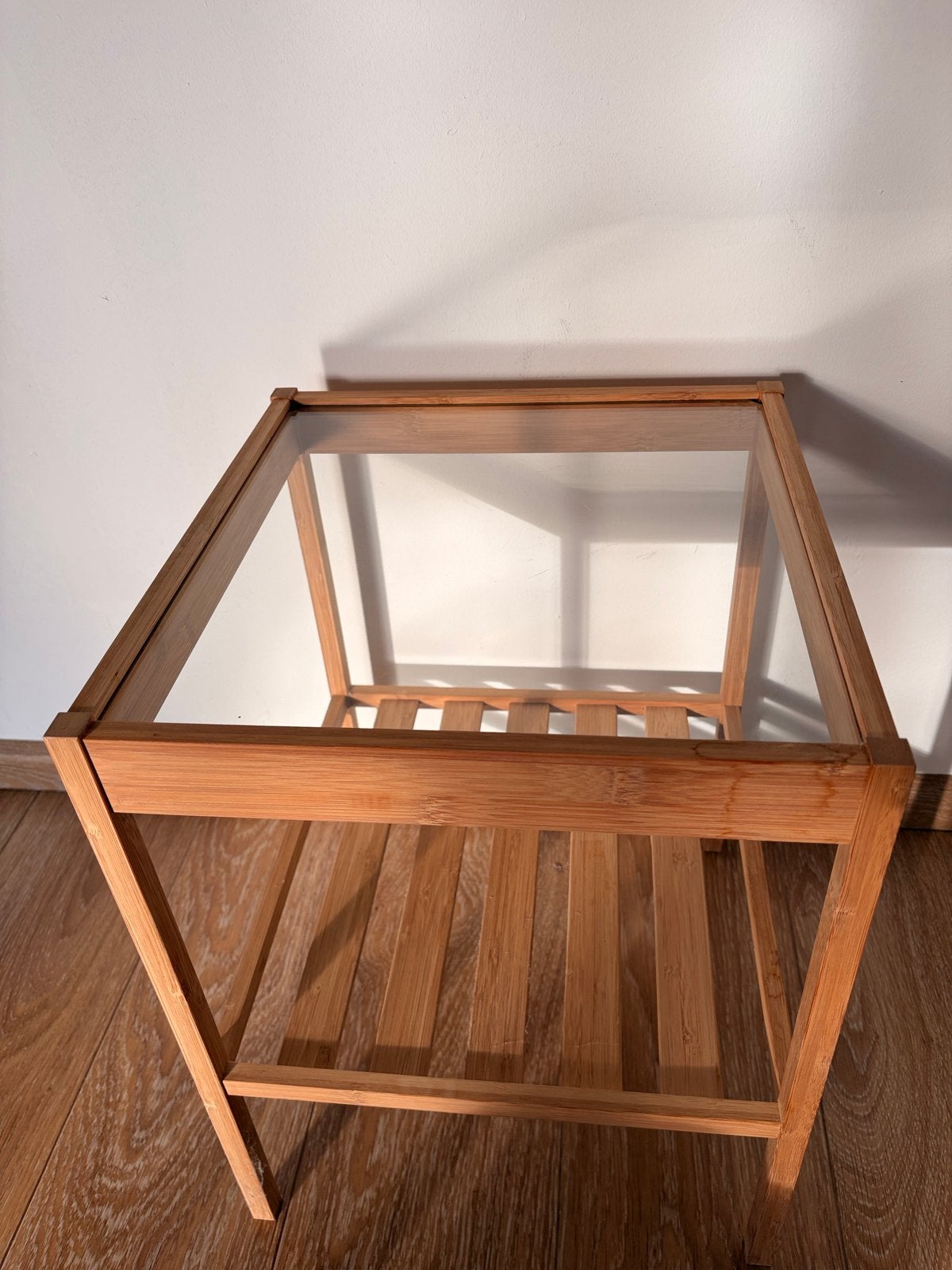 Bamboe bijzettafel met glazen blad, Minder dan 55 cm, Gebruikt, Vierkant, Hout