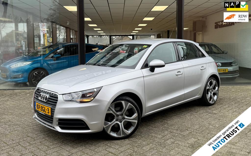 Audi A1 Sportback 1.4 TFSI Attraction Pro Line AUTOMAAT | NA, Auto's, Audi, Euro 5, Stof, Zwart, 4 cilinders