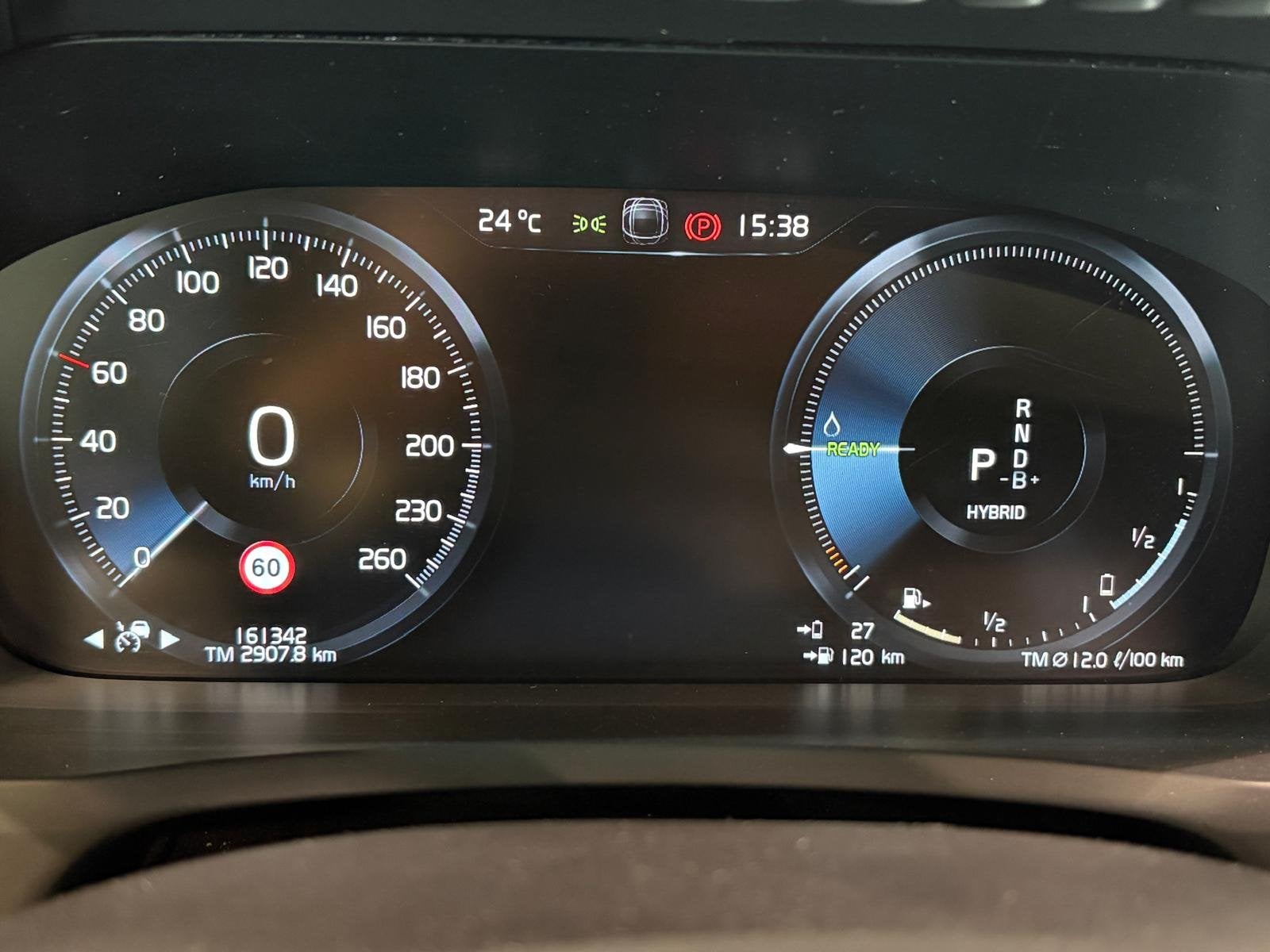 Volvo XC90 T8 Aut. R-Design ACC Panoramadak BLIS 360camera 3, Metallic lak, Zwart, 4 cilinders, Blauw