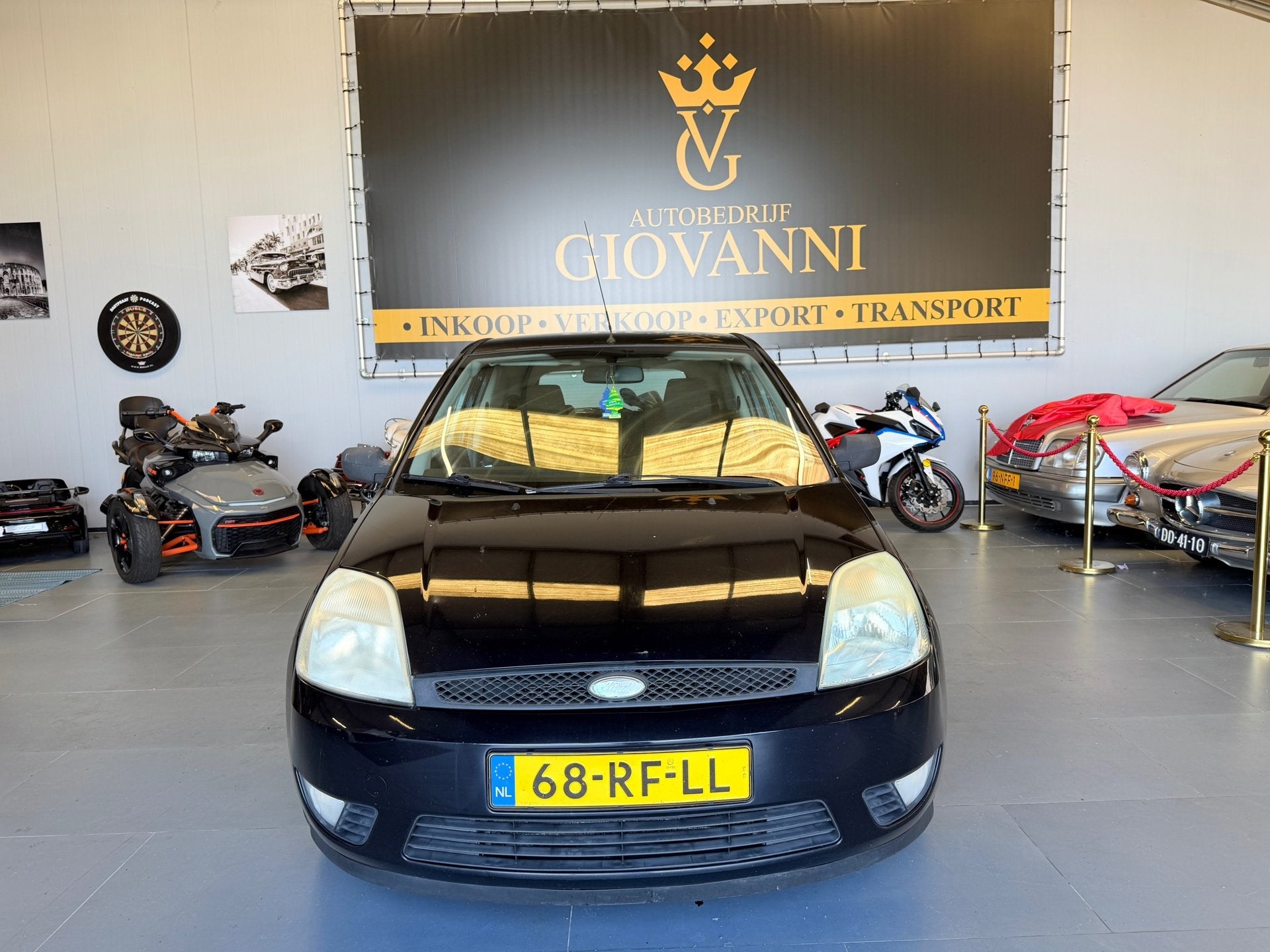 Ford Fiesta 1.4-16V Futura inruil mogelijk, Auto's, Voorwielaandrijving, 15 km/l, 4 cilinders, Zwart