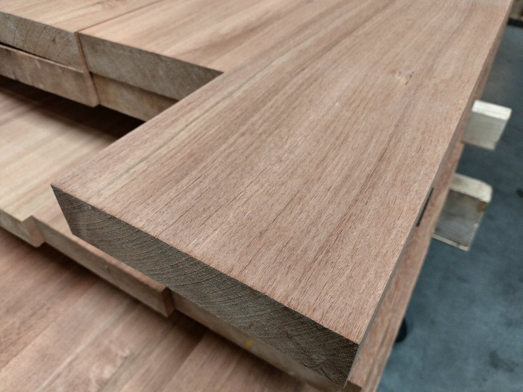 Mahonie (Sipo) Geschaafd – Voor Meubels, Deuren of Jachtbouw, Doe-het-zelf en Verbouw, Hout en Planken