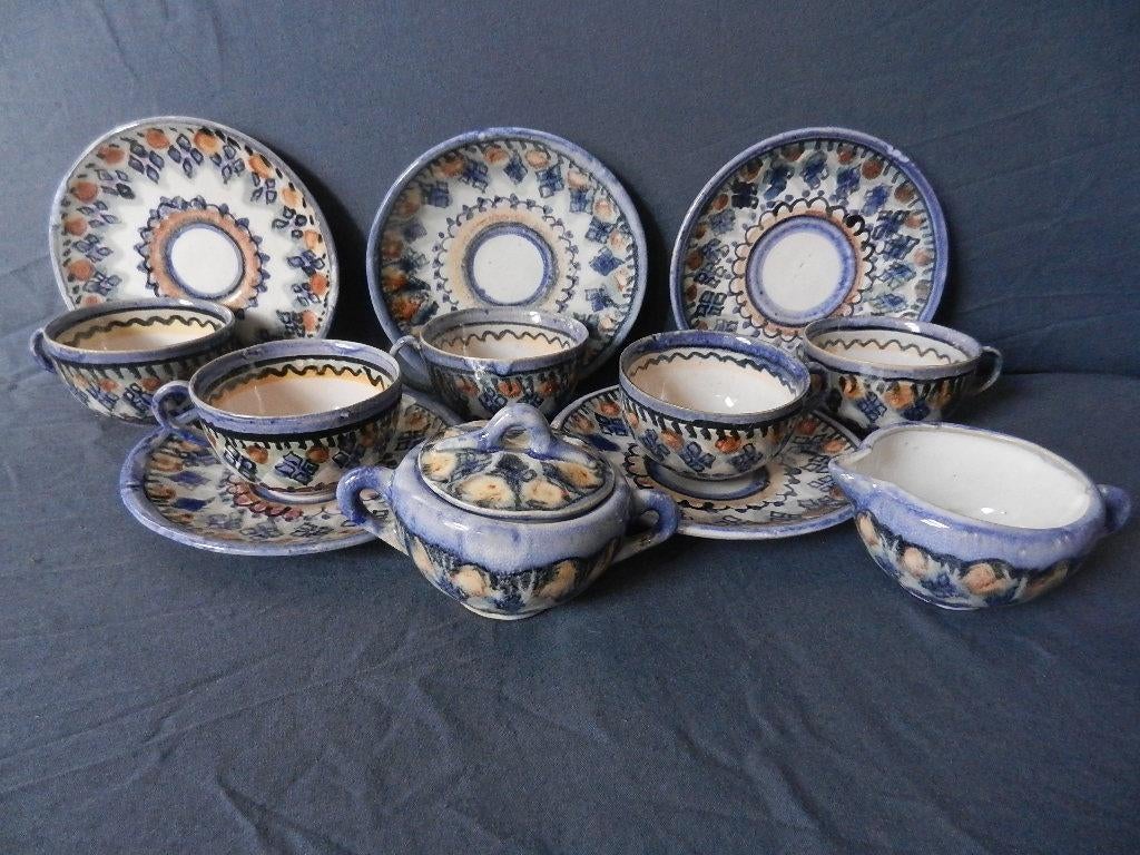 Gekleurd 13-delig servies ca1955/60 D.0.K. DOK De oude Kruik, Antiek en Kunst, Ophalen of Verzenden