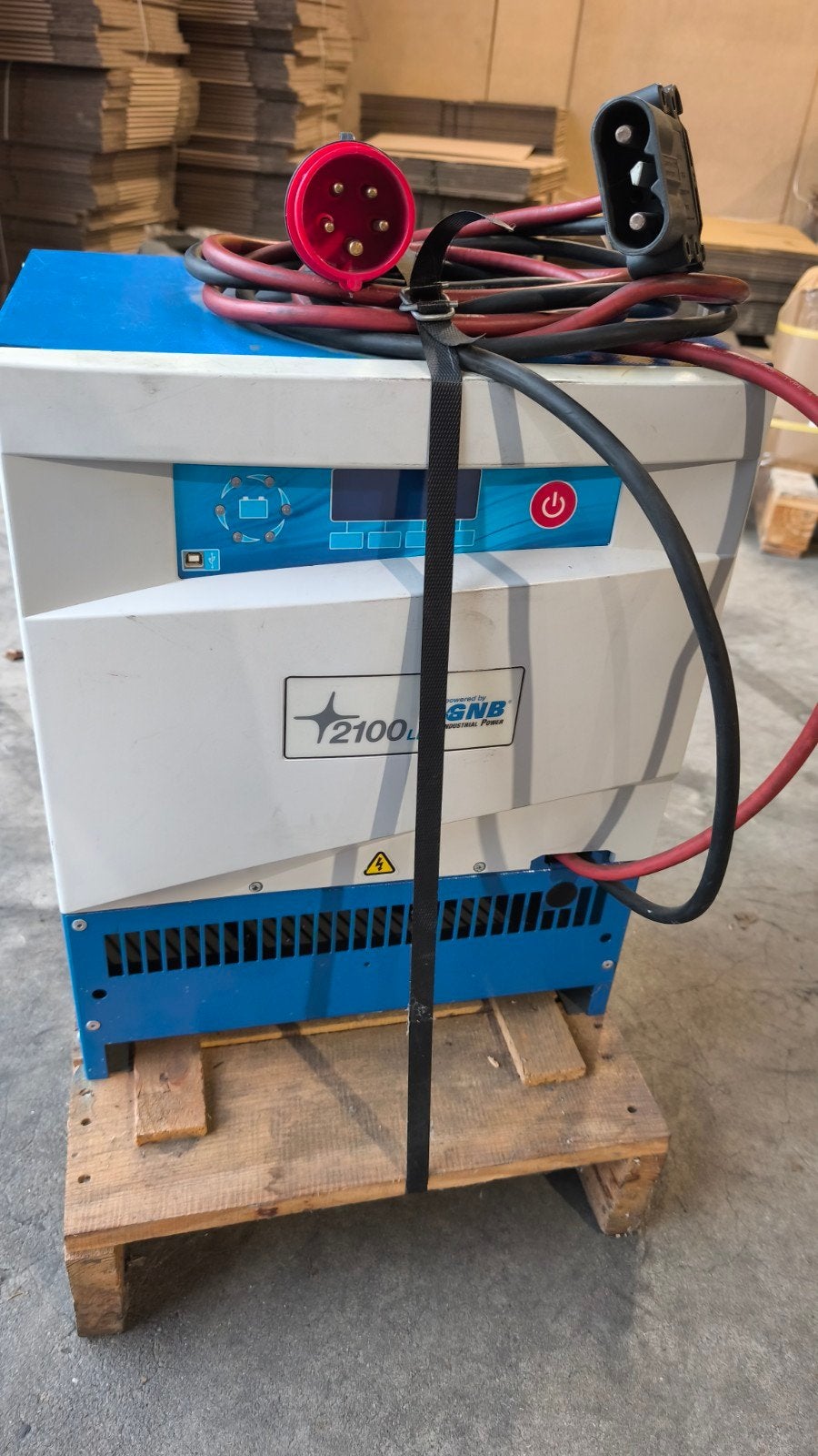 GNB Exide Heftruck Acculader 48V 120A - 400V - 2100